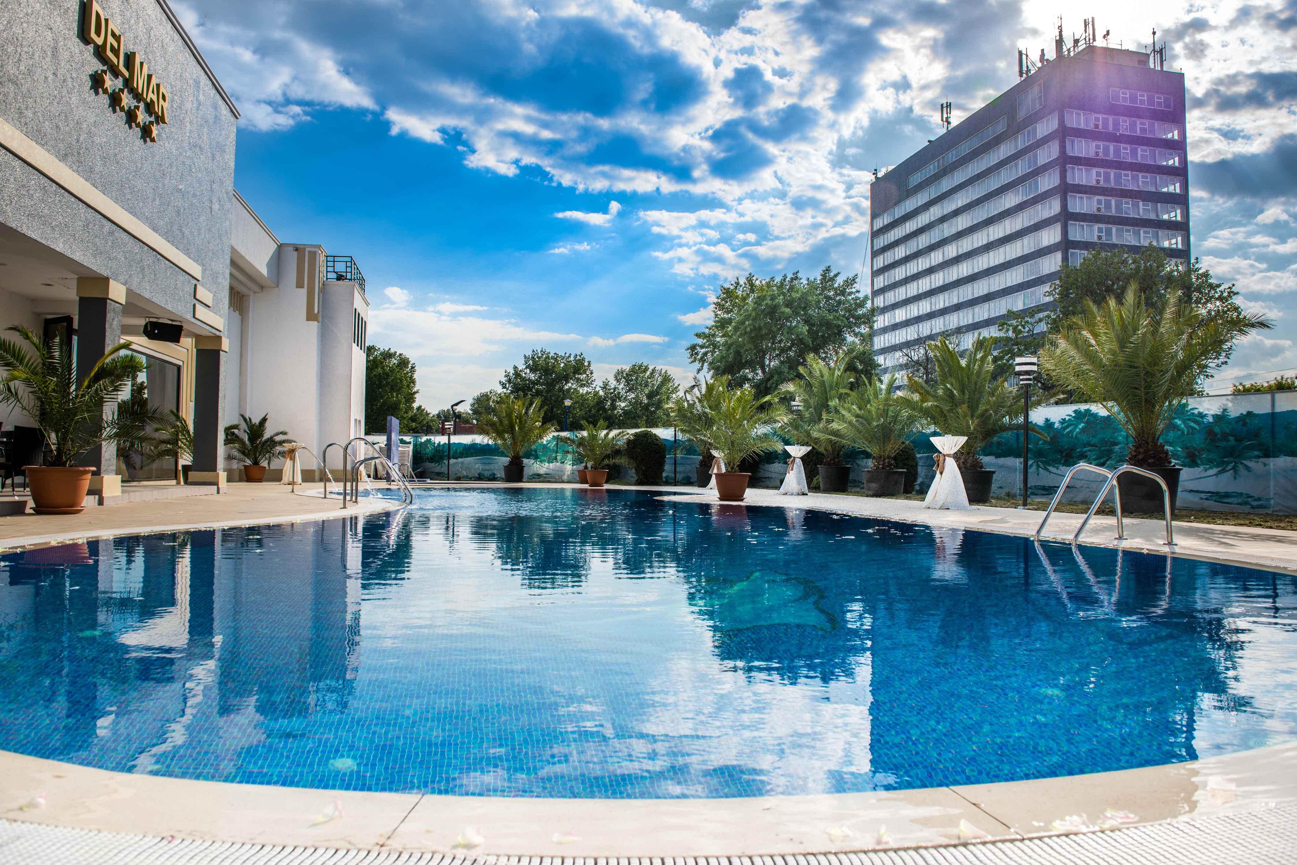 Hotel Del Mar & Conference Center Mamaia Exterior photo